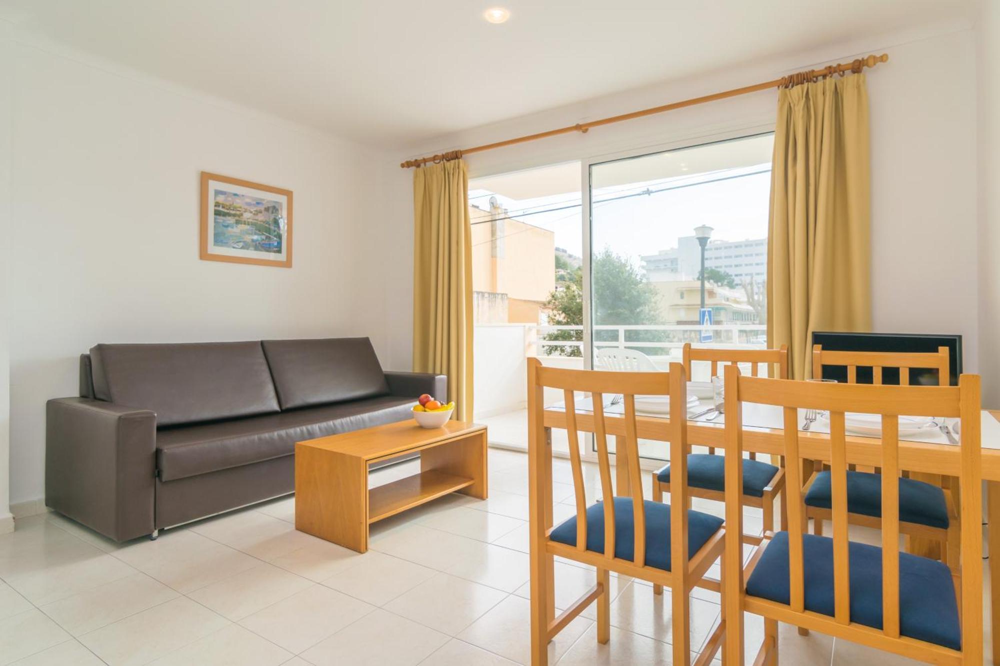 Apartamentos Massanet كانياميل المظهر الخارجي الصورة